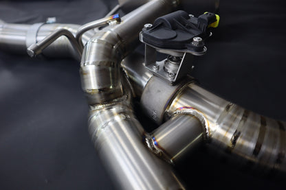 BMW G90 G99 M5 Akrapovic Style exhaust with tips stainless or Titanium