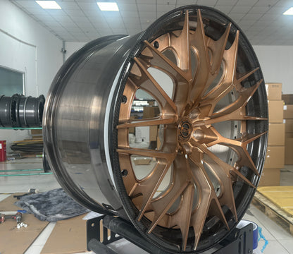 22” forged wheels as in the photos.