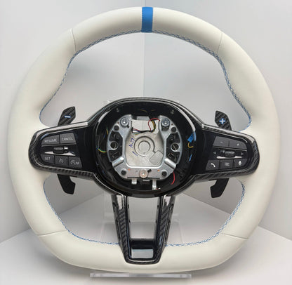 Aftermarket steering wheel fits any BMW with any button configuration, with or without heating and driver assist. BMW LCI CS 840d 840i M850iG14 G15 G16 M5 M8 F90 F91 F92 F93