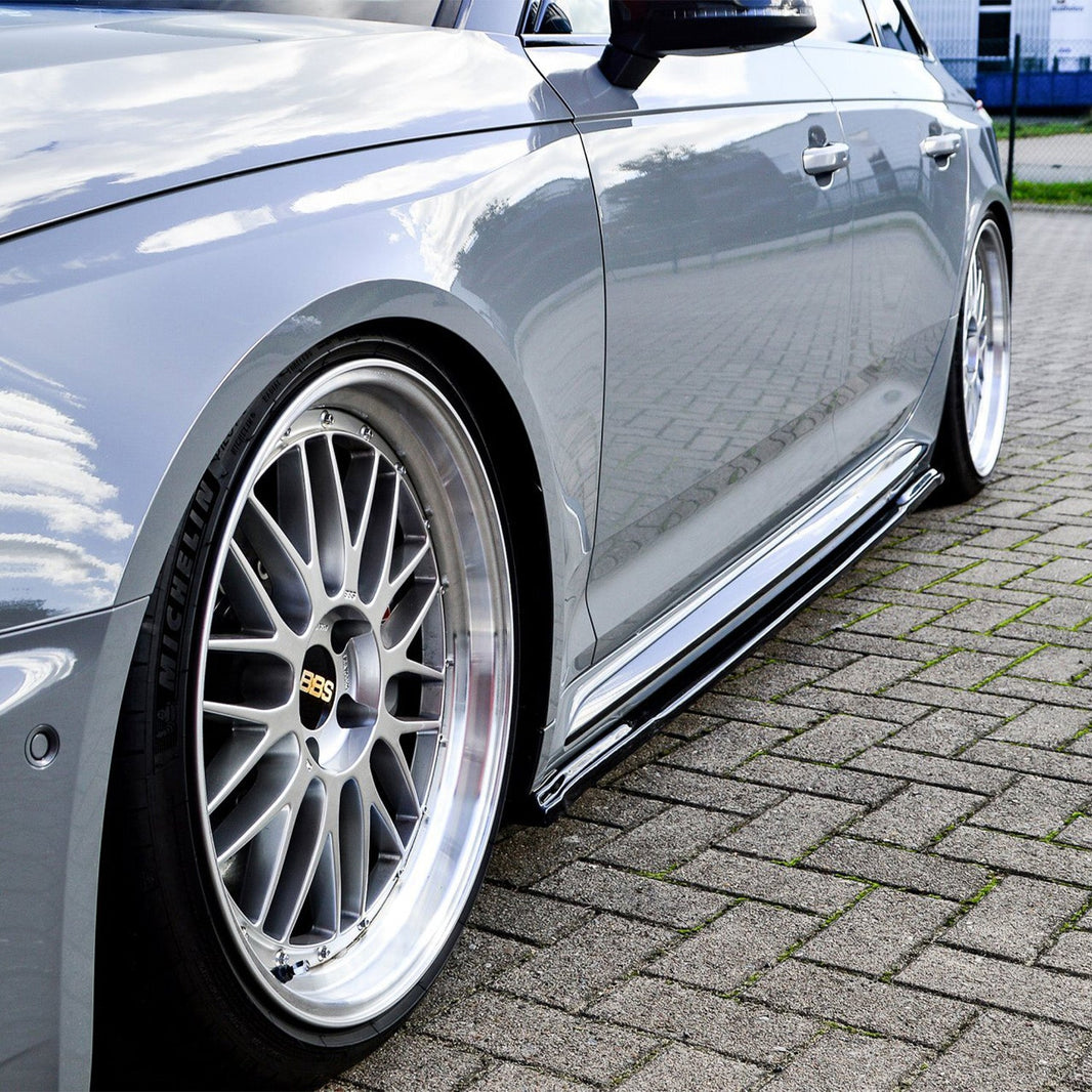 Audi RS4 B9 Avant Aggressive Side Skirts In Gloss Black