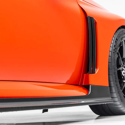 Vorsteiner BMW M2 G87 VRS Aero Vented Fenders With Side Skirts In Pre Preg Carbon Fibre (G87)