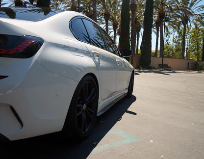 AC Style Carbon Fiber Side Skirts for G20 / G28 2022+ BMW 3 Series 330i M340i