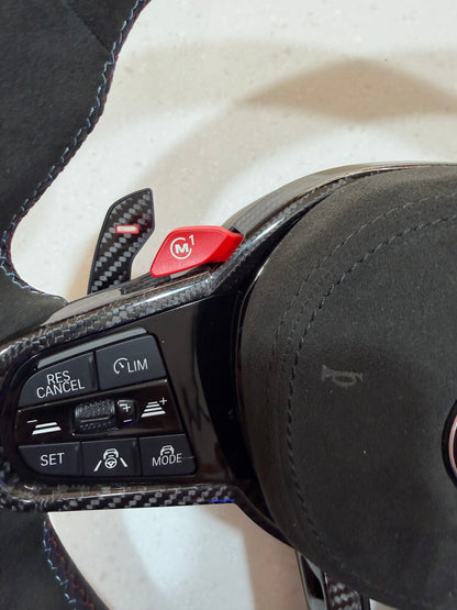 Aftermarket Alcantara with led screen steering wheel fits any BMW with any button configuration, with or without heating and driver assist. BMW LCI CS 840d 840i M850i G14 G15 G16 M5 M8 F90 F91 F92 F93