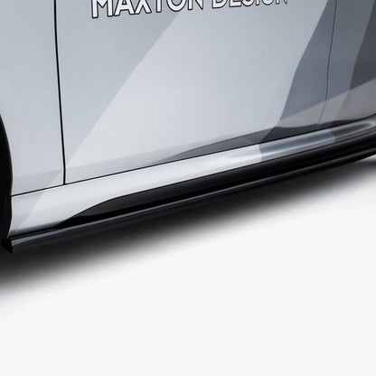 Maxton Design BMW F70 M135 V1 Gloss Black Full Body Kit