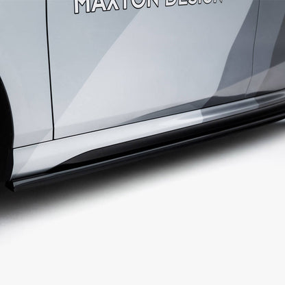 Maxton Design BMW F70 M135 V1 Gloss Black Side Skirts