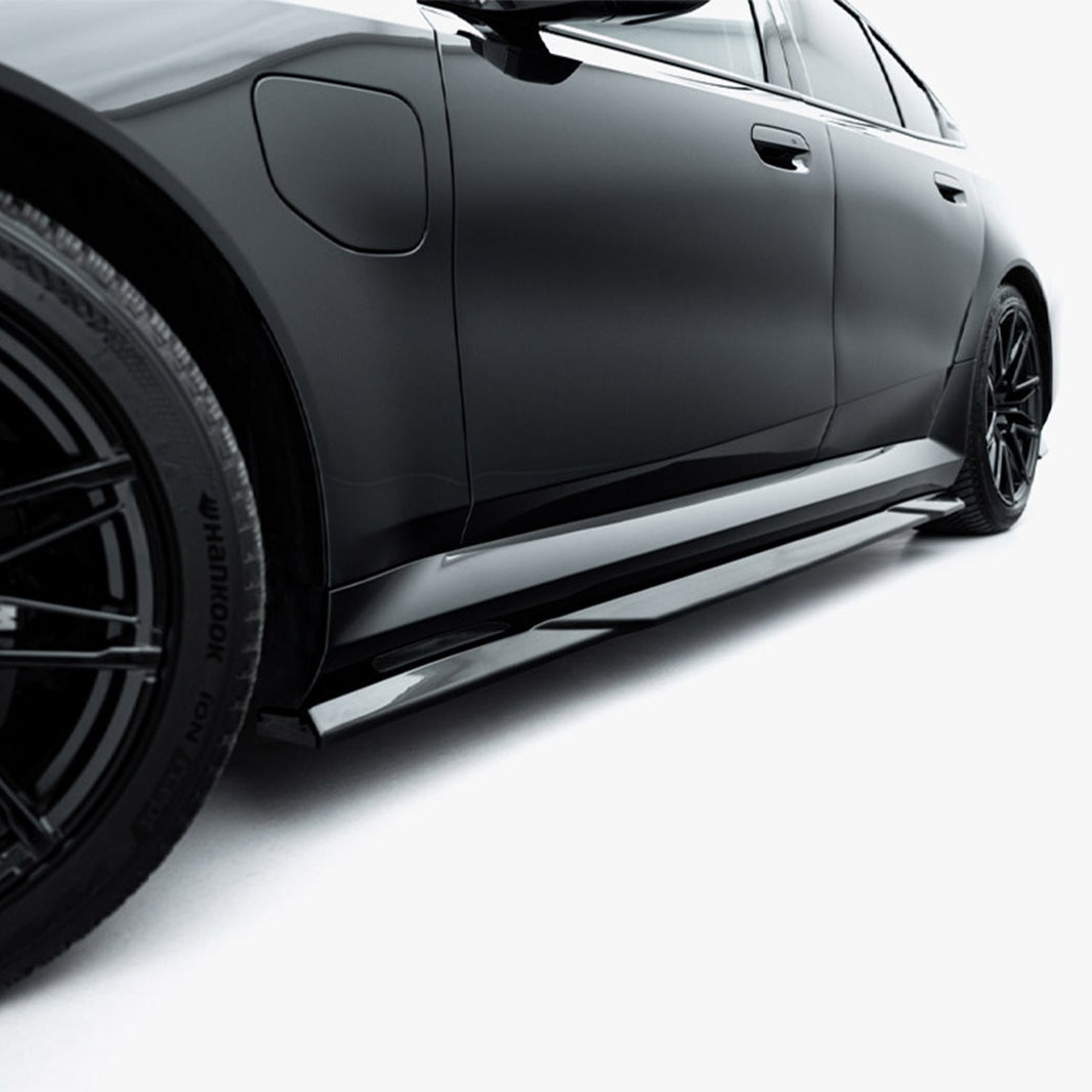 Maxton Design BMW G90 & G99 M5 V1 Gloss Black Side Skirts