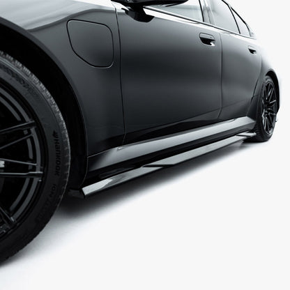 Maxton Design BMW G90 & G99 M5 V1 Gloss Black Side Skirts