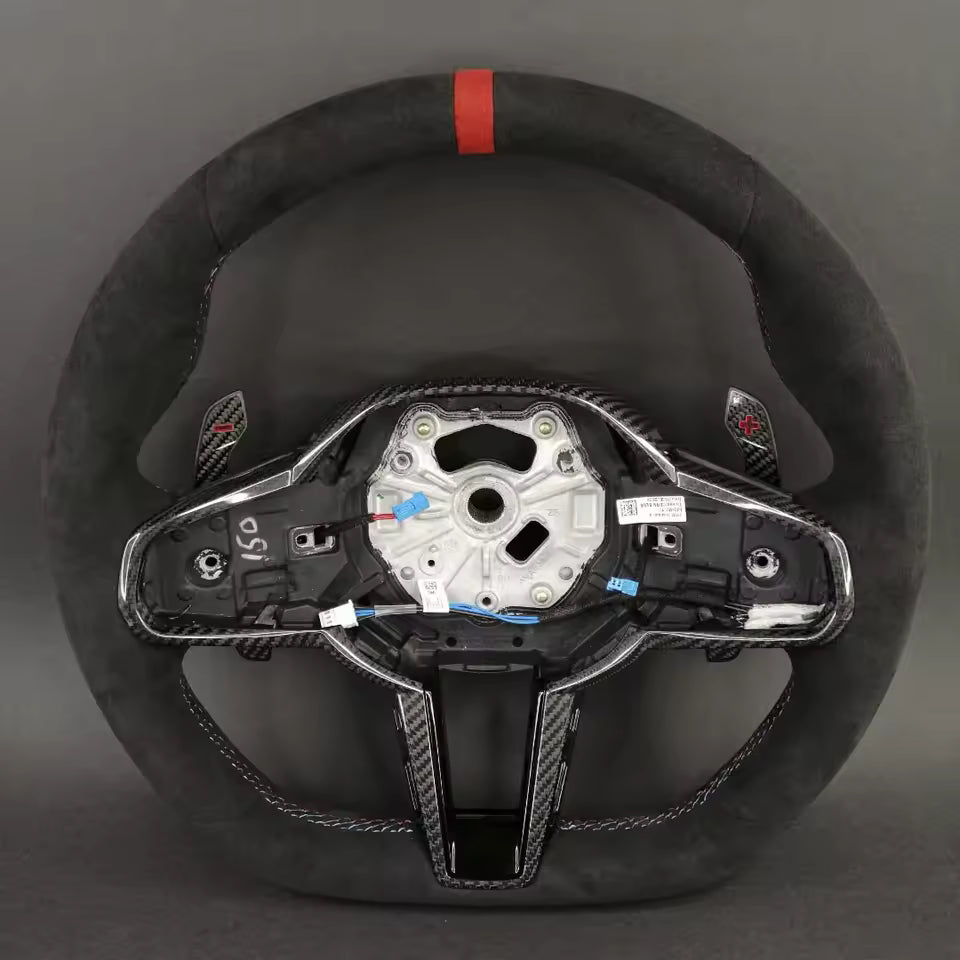 Aftermarket steering wheel fits any BMW with any button configuration, with or without heating and driver assist. BMW CS M4 G01 G02 G05 G06 G07 G30 G31 G32 G82 G42 G14 G20 G21 G80 G81 G22 G23 G26 X1 X3 X4 X5 X6 X3M X4M X5M X6M M3 M4 M5 M8 F90 F91 F92 F93