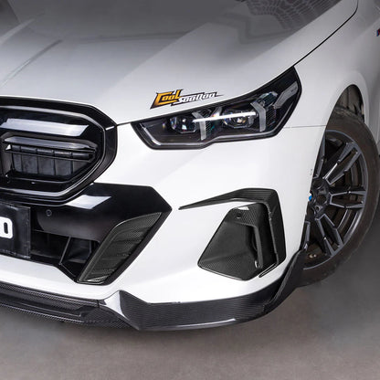 SOOQOO BMW 5 Series G60 Prepreg Carbon Fiber Front Side Vent Trim