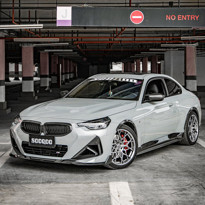 SooQoo BMW G42 M240i Side Skirts In Gloss Carbon Fibre
