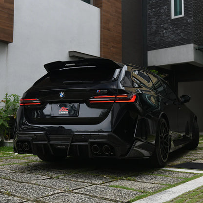 SOOQOO BMW M5 G99 Prepreg Carbon Fiber Roof Spoiler