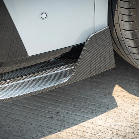 SOOQOO BMW X4 G02 LCI Prepreg Carbon Fiber Rear Diffuser With Brake Light