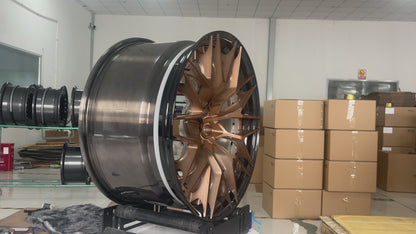 22” forged wheels as in the photos.